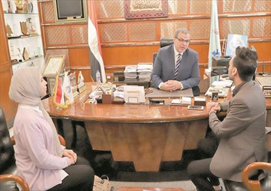 وزير القوى العاملة في حوار للشروق