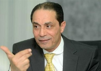 سامي عبدالعزيز عميد كلية الإعلام بجامعة القاهرة الأسبق