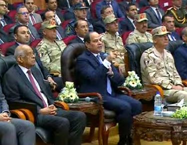 الرئيس عبد الفتاح السيسي خلال الافتتاح