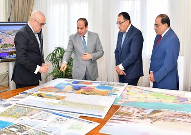 السيسي يوجه بالانتهاء من مشروعات الإسكان
