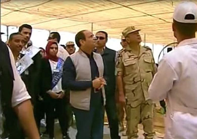 السيسي يتفقد المرحلة الثانية من المشروع القومي للصوب الزراعية