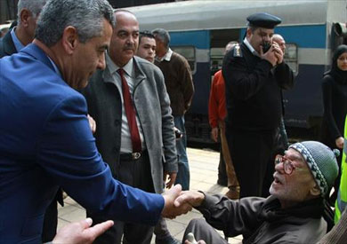 وزير النقل في محطة سكك حديد سيدي جابر