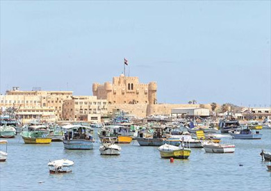 كورنيش قلعة قايتباى من أعرق المناطق على ساحل الإسكندرية