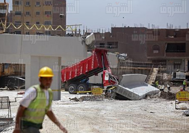 انهيار كوبري تحت الإنشاء بالوراق- تصوير رافي شاكر