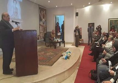 تأبين «عزيزة شكري»