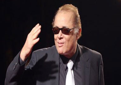 الفنان محمود عبد العزيز