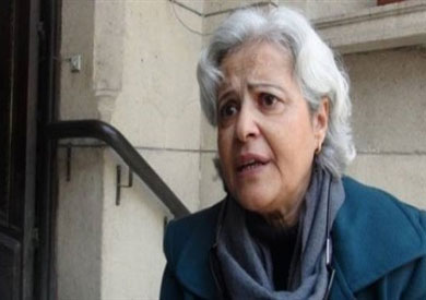 الدكتورة منى مينا