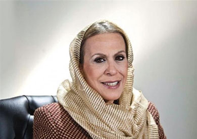 نيفين لطفي الرئيس التنفيذى لبنك أبو ظبى الإسلامي