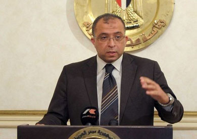 وزير التخطيط أشرف العربى