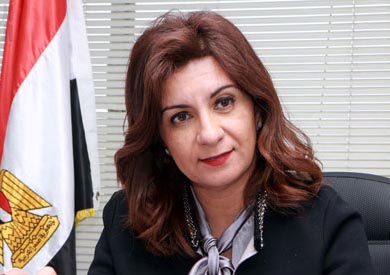 السفيرة نبيلة مكرم وزيرة الدولة للهجرة وشؤون المصريين بالخارج