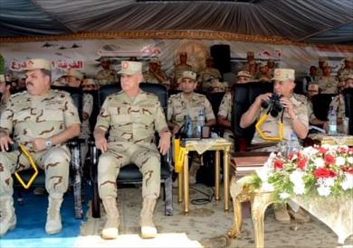 وزير الدفاع يشهد المرحلة الرئيسية للمناورة "رعد31 " بالذخيرة الحية
