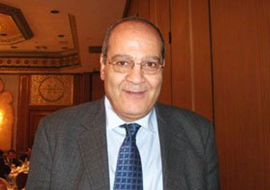 الدكتور محمد هلال