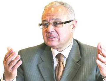 هشام زعزوع وزير السياحة