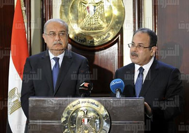 مؤتمر صحفى ل شريف اسماعيل ومجدى عبد الغفار تصوير سليمان العطيفى