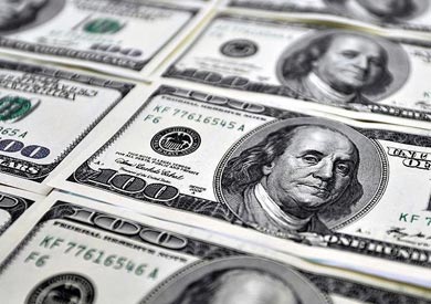 اتحاد الصناعات: الدولار في السوق الموازي هبط لأكثر من 10 جنيهات