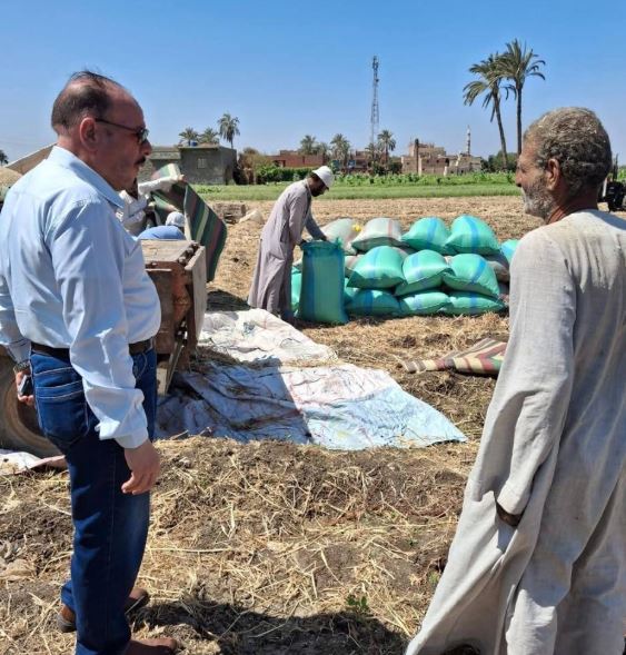 8.2 مليون شكارة أسمدة وغرف عمليات بالمحافظات.. الزراعة ترفع درجة الاستعداد خلال العيد