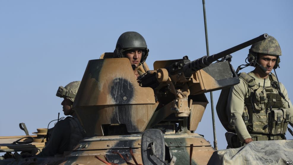16 قتيلا في غارات تركية على معقل لـ«داعش» بسوريا