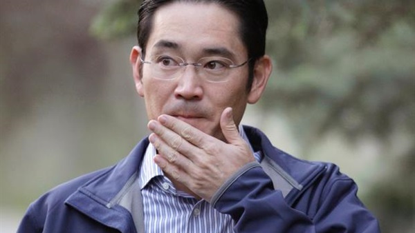 التحقيق مع وريث «سامسونج» بشبهة التورط بفضيحة الفساد في كوريا الجنوبية