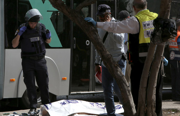 3 قتلى و20 جريحا إثر اقتحام سيارة لحشد من المتسوقين في ملبورن