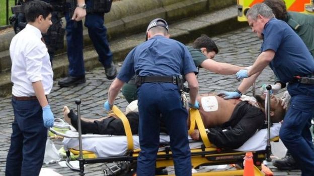 أطلقت الشرطة النار على مسعود في موقع الحادث