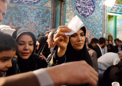 فوز كبير لأنصار الرئيس الإيراني في الدورة الثانية من الانتخابات التشريعية