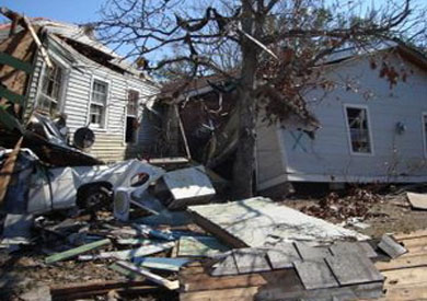 عواصف موسمية تهدد الولايات الأمريكية الوسطى