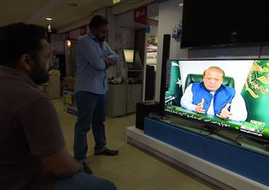 رئيس وزراء باكستان يفتح تحقيقا حول وثائق بنما