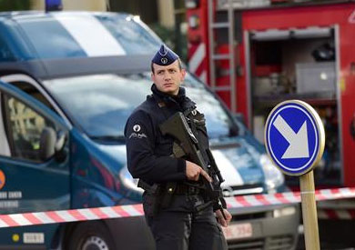 بروكسل تخفض مستوى الإنذار الإرهابي من الدرجة القصوى إلى الثالثة