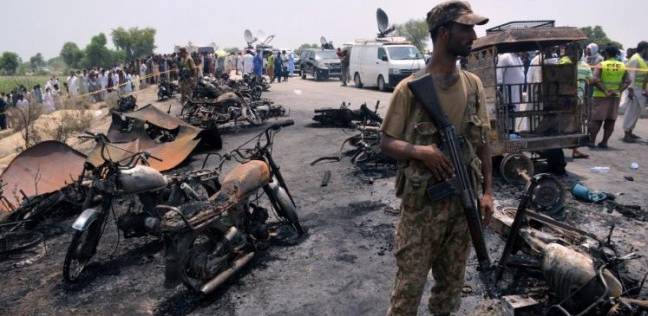 ارتفاع حصيلة ضحايا انفجار شاحنة نفط في باكستان إلى 153 قتيلا