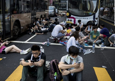 محتجون في هونج كونج- أرشيفية