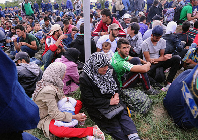 لاجئين - ارشيفية