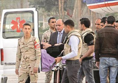 عودة مبارك الى مستشفي المعادى بعد حكم البراءة تصوير احمد عبد الفتاح