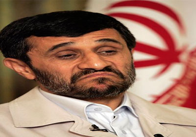 هل يخسر نجاد صراعه مع المؤسسة الدينية المحافظة؟