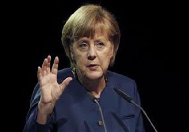 «ميركل» تتمنى فوز «ماكرون» في الانتخابات الرئاسية الفرنسية