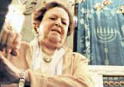 كارمين واينستاين - زعيمة الطائفة اليهودية في مصر