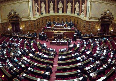 الشيوخ الفرنسي يناقش غدا قانون إبادة الأرمن