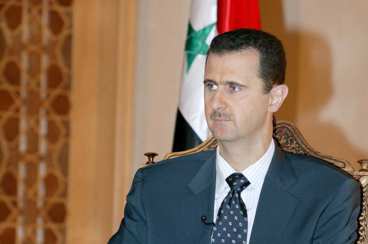 الرئيس السوري يقيل حاكم مصرف سوريا المركزي