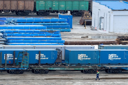 First Russian cargo train arrives in Iran, opening new Central Asia ...