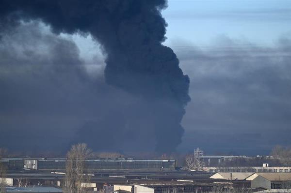 قصف روسي بالصواريخ على بلدة أوكرانية قرب كييف - بوابة الشروق