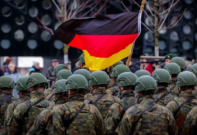 برلين تعلن انسحاب فريق الاستطلاع التابع للجيش الألماني من جرينلاند اليوم 