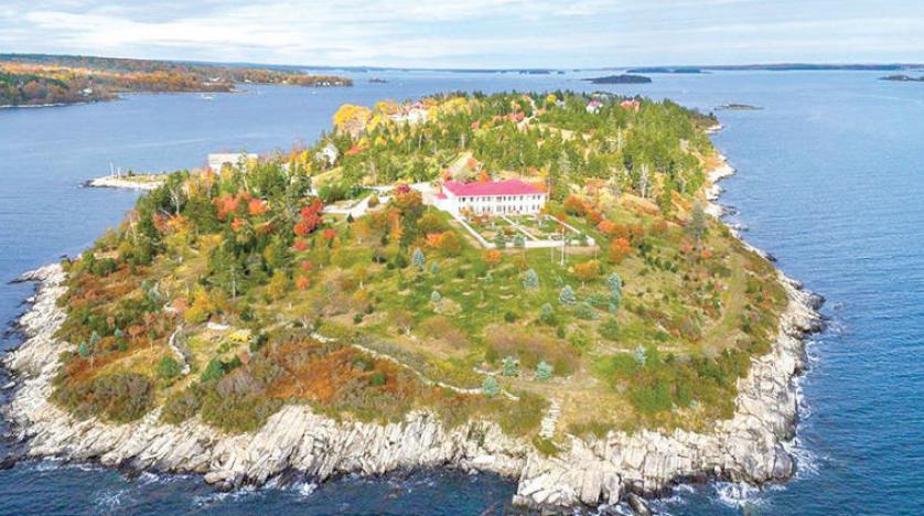 مالك جزيرة أمريكية يعرضها للبيع مقابل 339 ألف دولار.. والشراء بشرط! مالك جزيرة أمريكية يعرضها للبيع مقابل 339 ألف دولار.. والشراء بشرط!