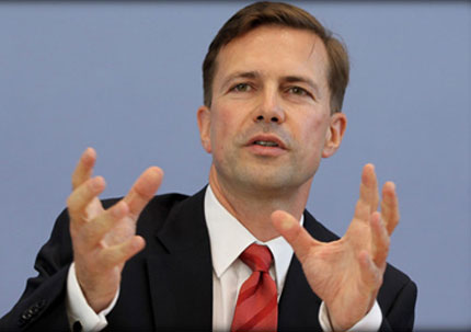 شتيفن سايبرت المتحدث باسم المستشارة الألمانية أنجيلا ميركل