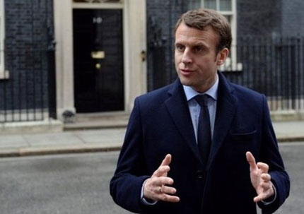ايمانويل ماكرون يقول إنه يجب على بريطانيا وفرنسا تكثيف التعاون العسكري بينهما