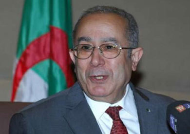 المتحدث الرسمي باسم وزارة الشؤون الخارجية عبد العزيز بن علي شريف