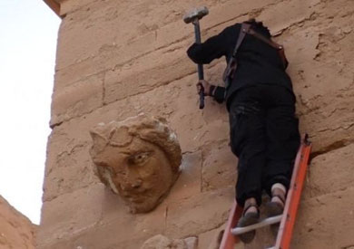 «داعش» يهدم ديرا مسيحيا بمحافظة حمص