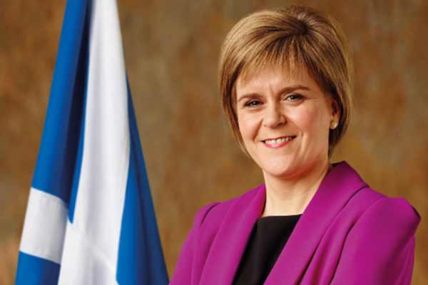 رئيسة الوزراء الاسكتلندية نيكولا ستورجيون