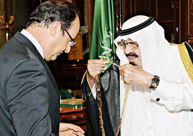 الملك عبد الله والرئيس الفرنسي فرانسوا هولاند