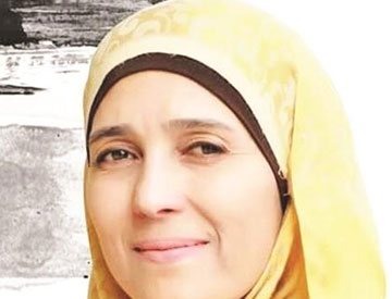 المعلمة الفلسطينية حنان الحروب
