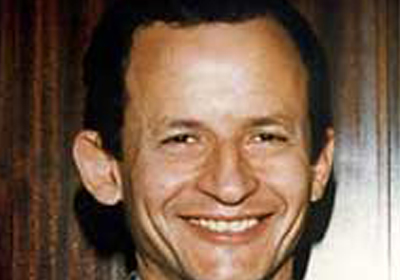 عبد العزيز الشافعى يتقلد الوسام الاوليمبى