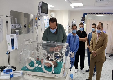 رئيس هيئة الرعاية الصحية يتفقد مستشفى 30 يونيو ببورسعيد ليلا